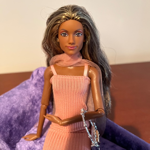 Indira from the Disney The Little Mermaid Ariel Sisters 7-Pack Set, rebodied - Picture 3 of 8